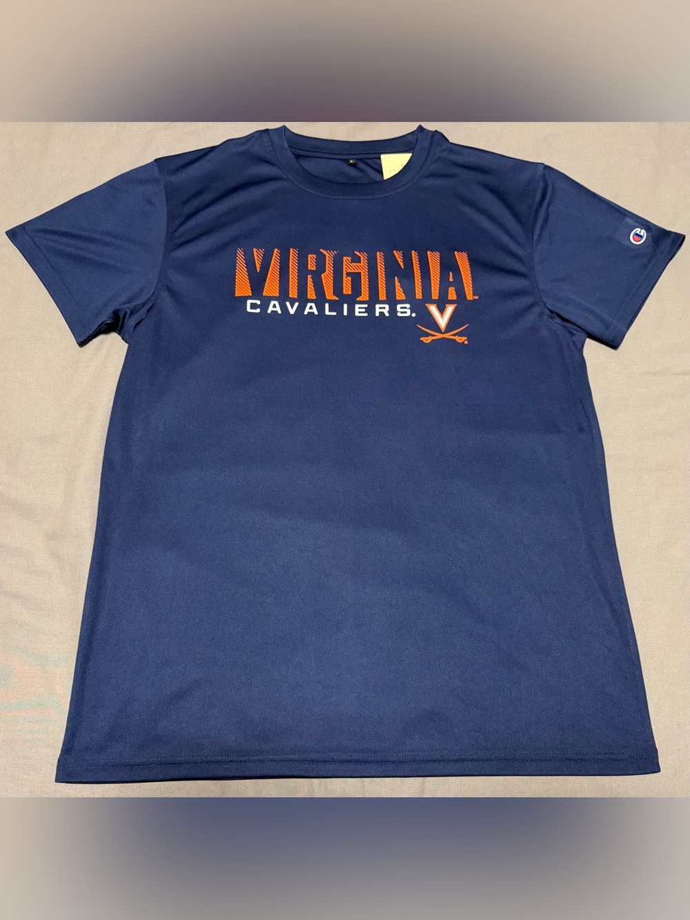 Champion Brand Sample NCAA University of Virginia Cavaliers T-shirt Size Large - Picture 1 of 7